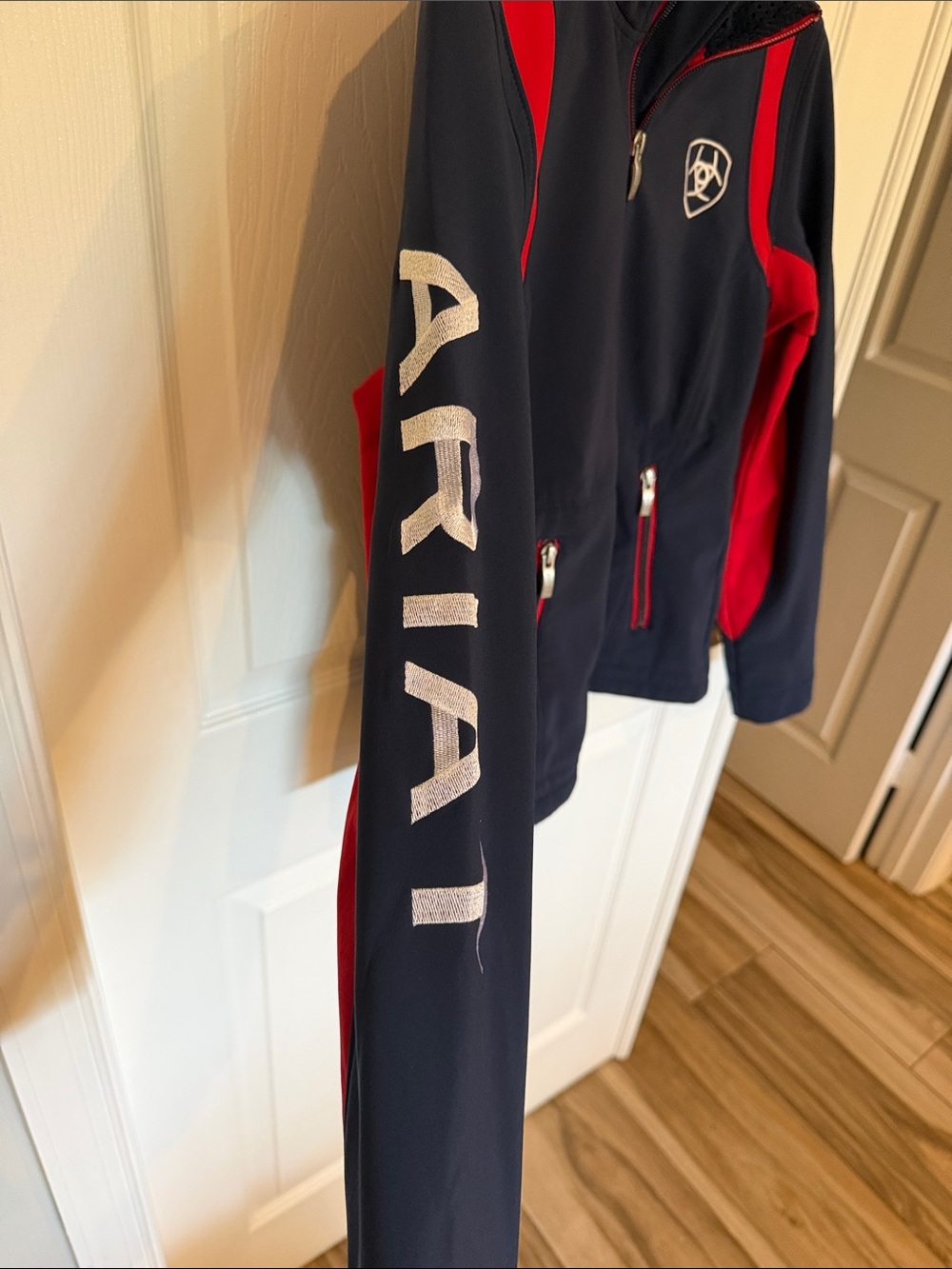Ariat Softshell Team Jacket - Picture 3 of 7